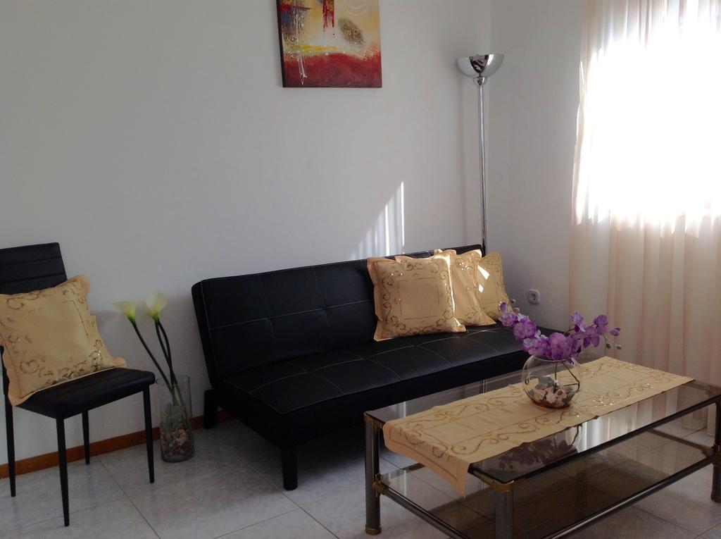 Apartments Krizine อูมัค ภายนอก รูปภาพ